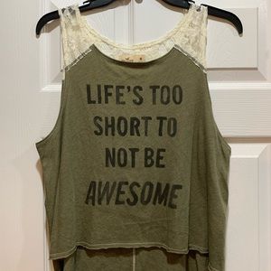 Hollister Army Green/Cream Crop Top